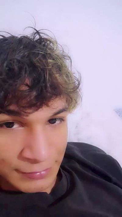 Edson4 live cam on Cam4