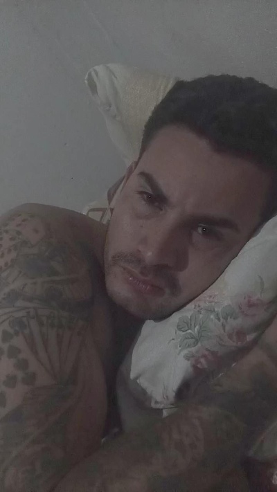 Edson_19977 live cam on Cam4