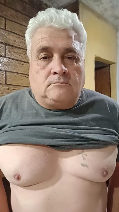 Eduardomartins live cam on Cam4