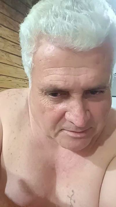 Eduardomartins live cam on Cam4
