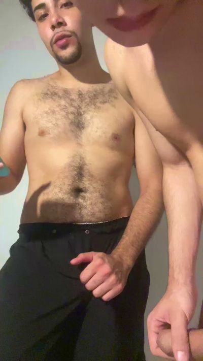 Edugrandao02 live cam on Cam4