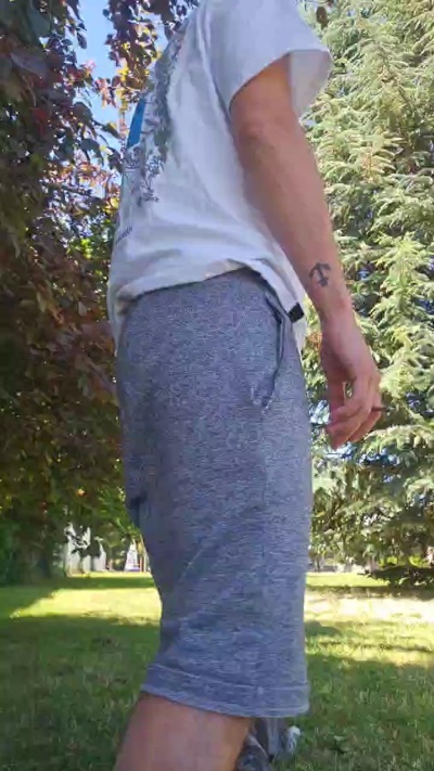 Eduu444 live cam on Cam4