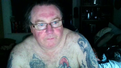 Edwardf69 live cam on Cam4