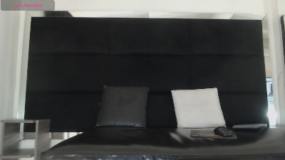 EdyLucianni live cam on Cam4