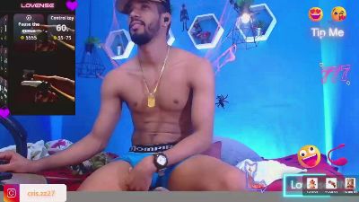 Ehkay_ live cam on Cam4