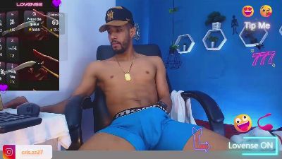 Ehkay_ live cam on Cam4