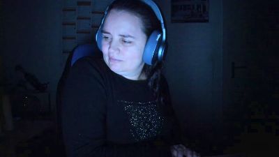 Eileen live cam on Cam4