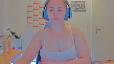 Eileen live cam on Cam4