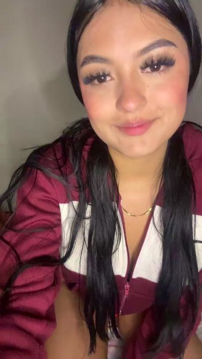 Eimy_wish live cam on Cam4