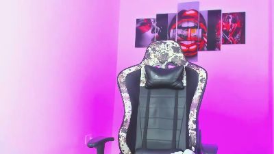Eithan_boy live cam on Cam4