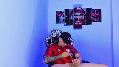 Eithan_boy live cam on Cam4