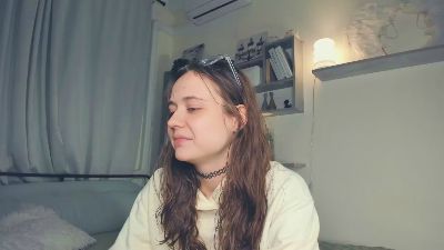 El1s_well live cam on Cam4