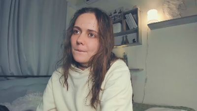 El1s_well live cam on Cam4