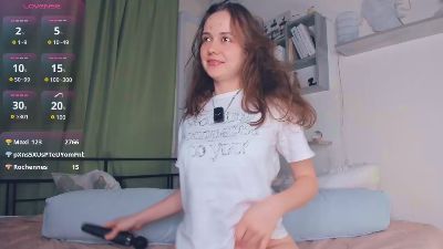 El1s_well live cam on Cam4