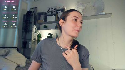 El1s_well live cam on Cam4