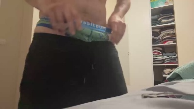 ElPedrow85 live cam on Cam4