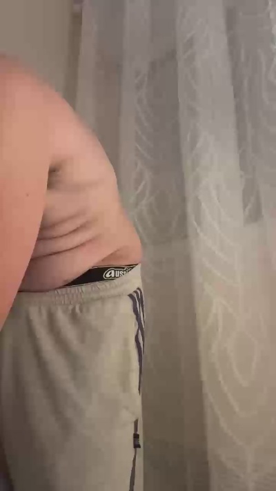ElPedrow85 live cam on Cam4