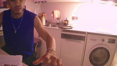 El_bolo_camian live cam on Cam4