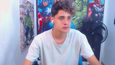 El_flaquito_1 live cam on Cam4