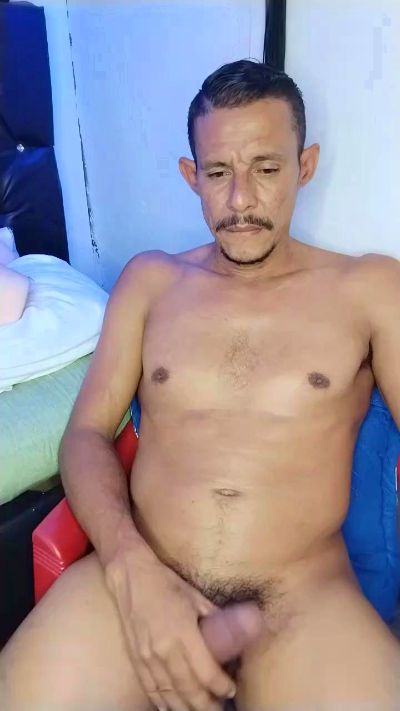 El_junior21 live cam on Cam4