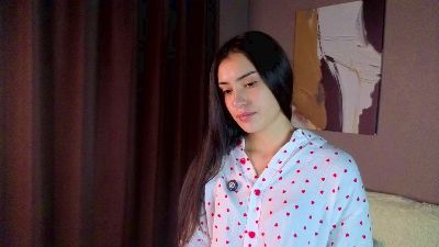 ElainaHeverin live cam on Cam4