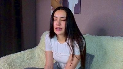 ElainaHeverin live cam on Cam4