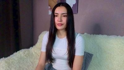 ElainaHeverin live cam on Cam4