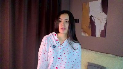 ElainaHeverin live cam on Cam4
