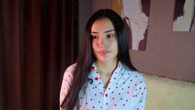ElainaHeverin live cam on Cam4