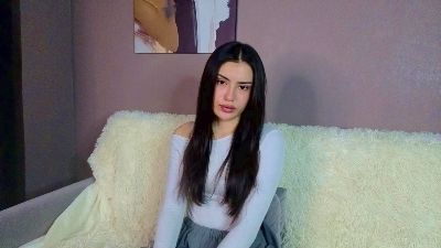 ElainaHeverin live cam on Cam4