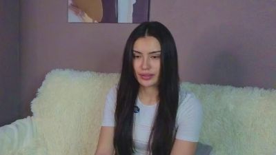 ElainaHeverin live cam on Cam4