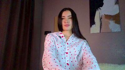 ElainaHeverin live cam on Cam4