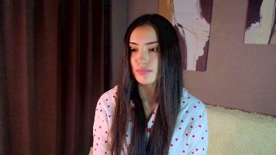 ElainaHeverin live cam on Cam4