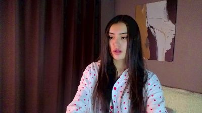 ElainaHeverin live cam on Cam4