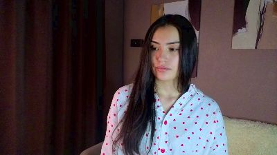 ElainaHeverin live cam on Cam4