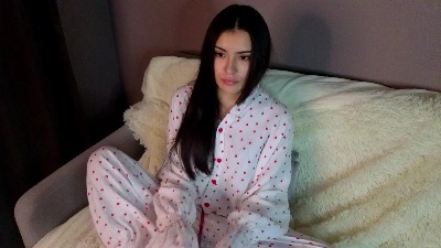 ElainaHeverin live cam on Cam4