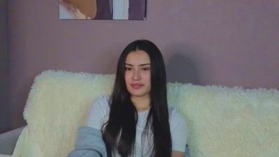 ElainaHeverin live cam on Cam4