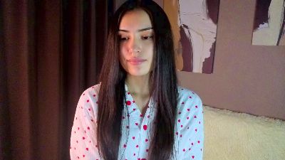 ElainaHeverin live cam on Cam4