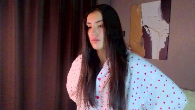 ElainaHeverin live cam on Cam4