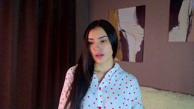 ElainaHeverin live cam on Cam4