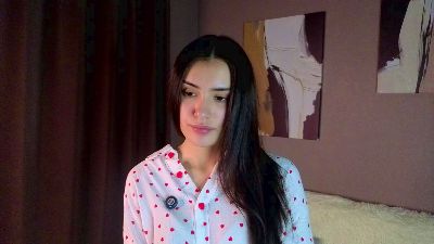 ElainaHeverin live cam on Cam4
