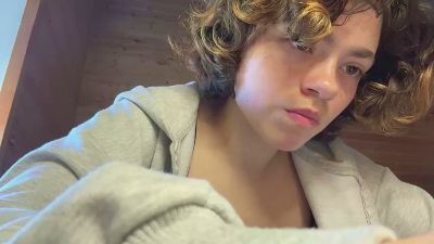 ElainaSynnott live cam on Cam4