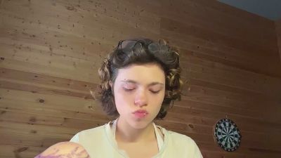 ElainaSynnott live cam on Cam4