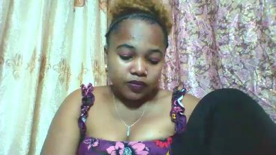 Elaniesexy live cam on Cam4