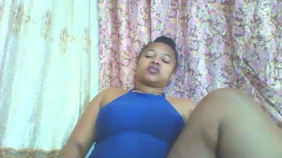 Elaniesexy live cam on Cam4