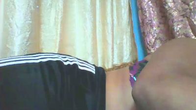 Elaniesexy live cam on Cam4