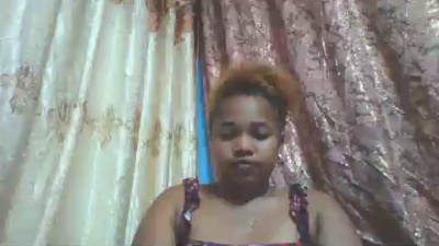 Elaniesexy live cam on Cam4