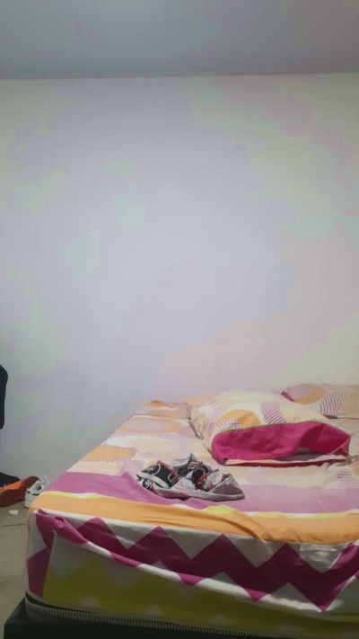 Elbuenon88 live cam on Cam4