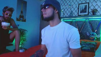 Elchino22xxl live cam on Cam4