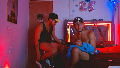 Elchino22xxl live cam on Cam4